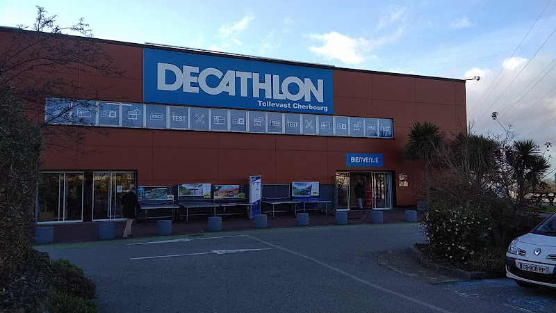 photo Decathlon Cherbourg Tollevast